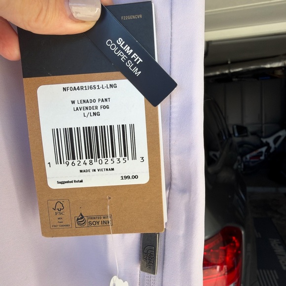 NWT- The North Face ski pants - Picture 2 of 6